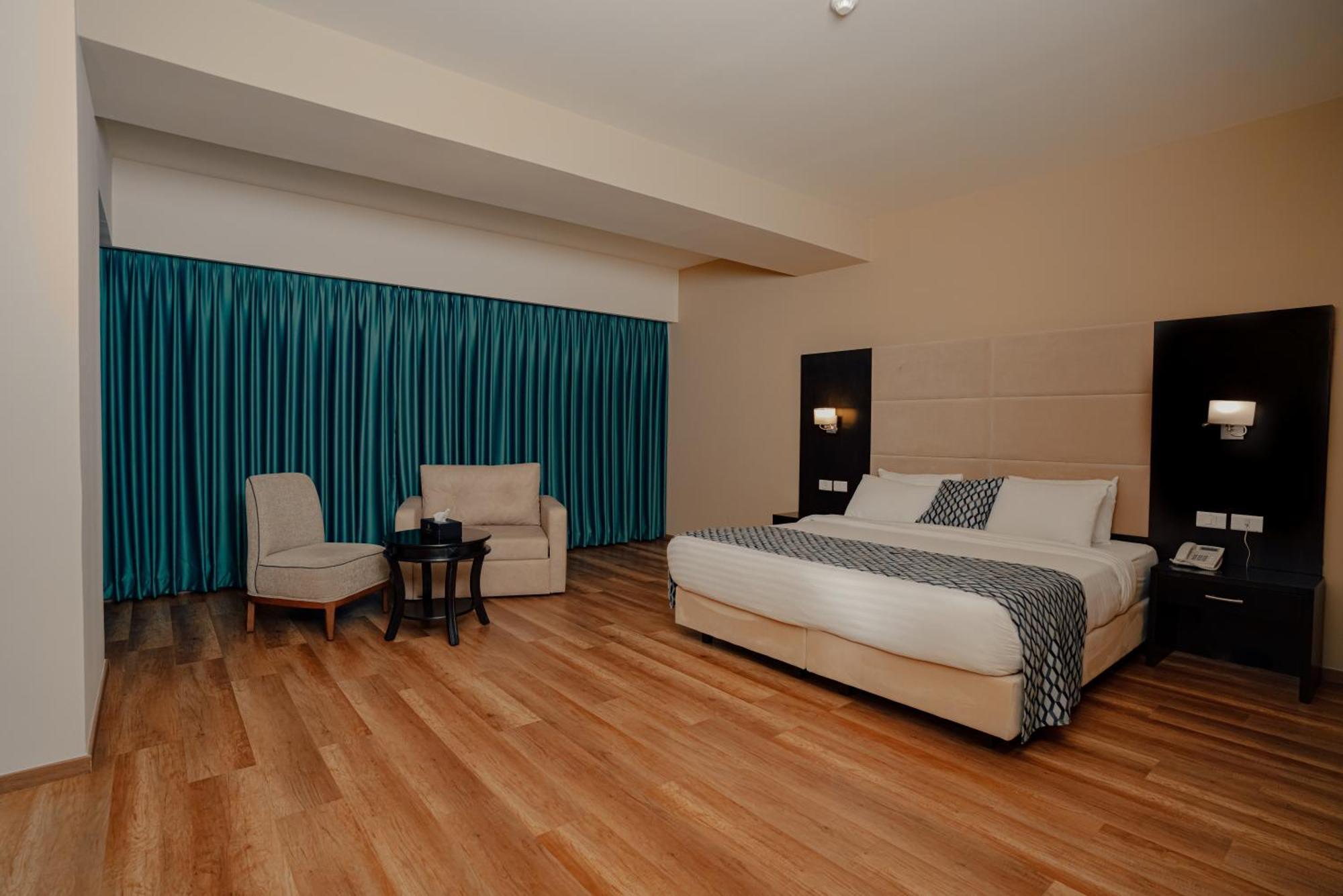 Carmel Hotel Ramallah Exterior photo